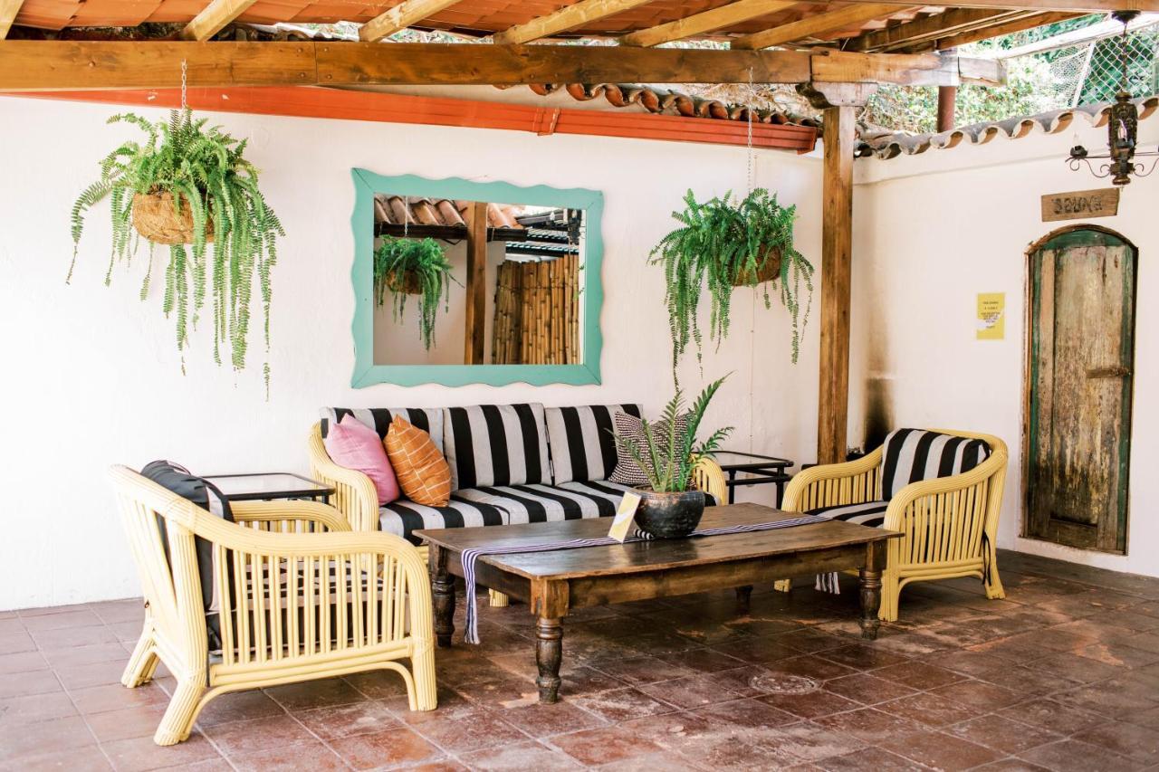 Casi Casa Hostel Antigua Exterior photo